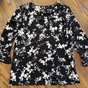 KARL LAGERFELD Blouse Women Small Black Floral Pearl Accent Trumpet Sleeves Top